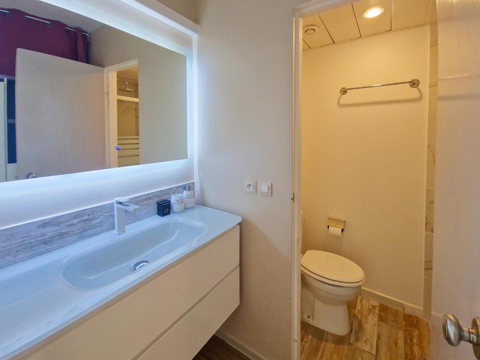 Appartement Terrasse Vue Mer Et Piscine Ле Диамант Екстериор снимка