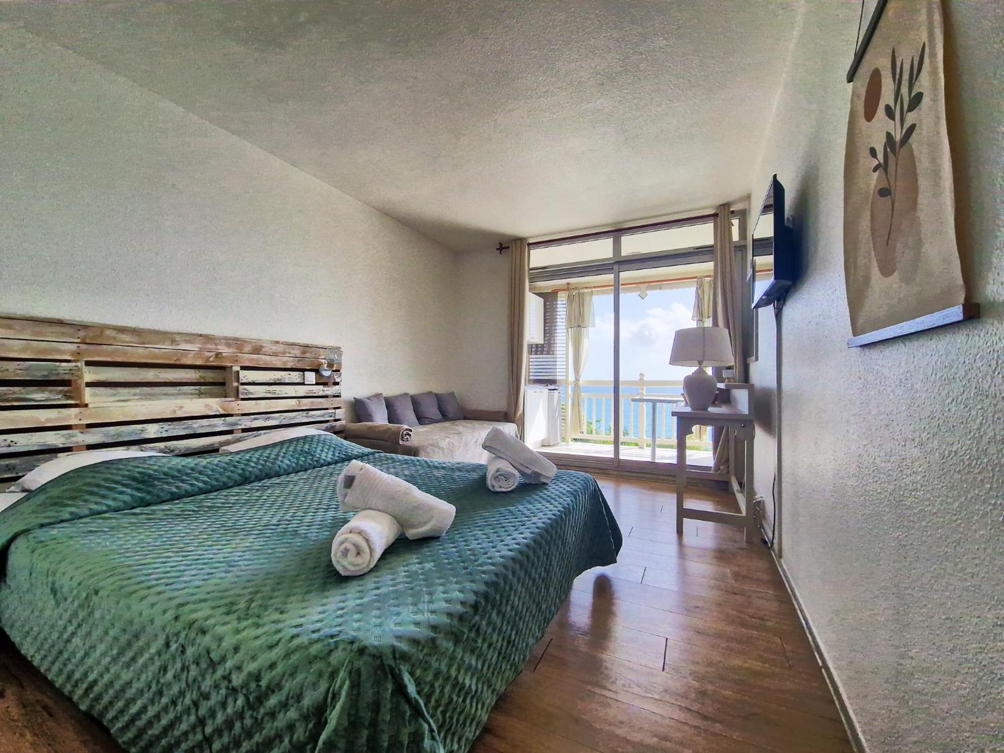 Appartement Terrasse Vue Mer Et Piscine Ле Диамант Екстериор снимка
